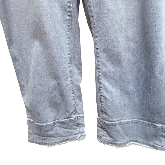 J.JILL Capri Jeans Plus Size 22 Light Wash Blue Stretch Denim Womens Crop Pants - Picture 8 of 10